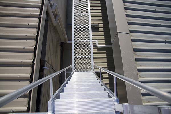 廣東鋁格板|外墻鋁格板價格